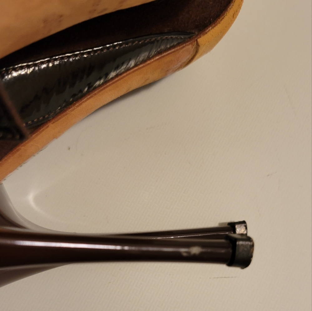 SALE!!!!Alexander McQueen Vintage booties size 39.5 Euro , fits 9 - Picture 5 of 9